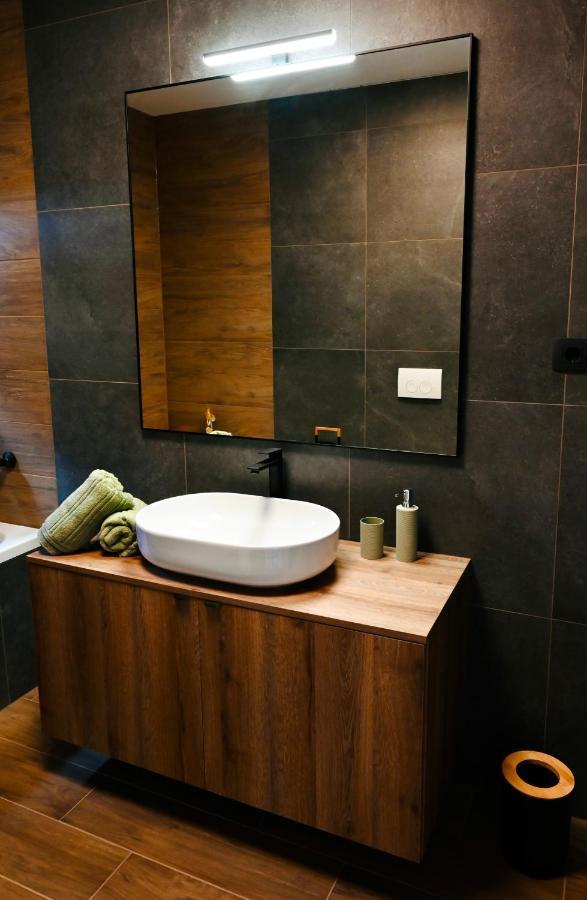 Adorable Holiday Apartment Malinska Kültér fotó