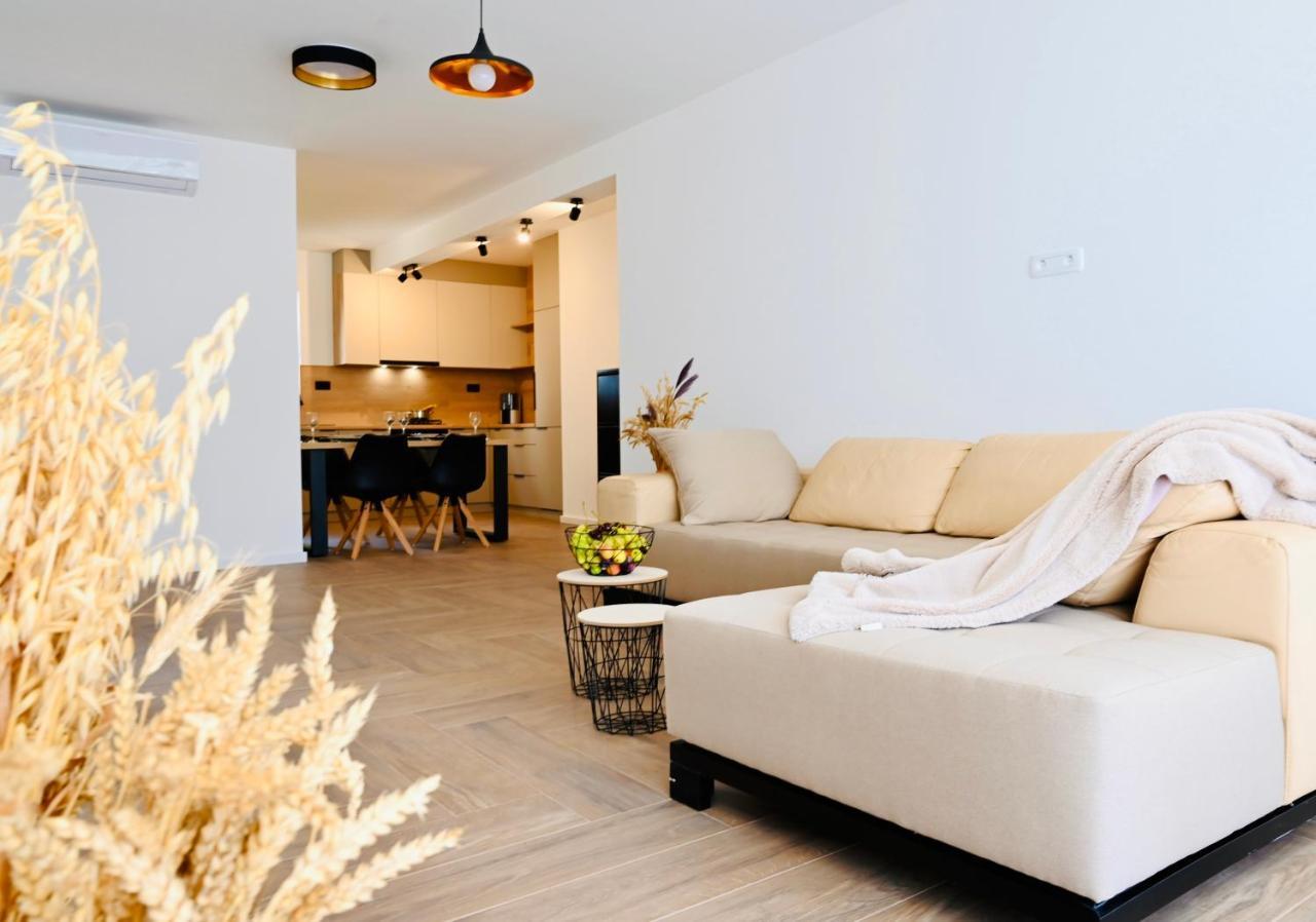 Adorable Holiday Apartment Malinska Kültér fotó